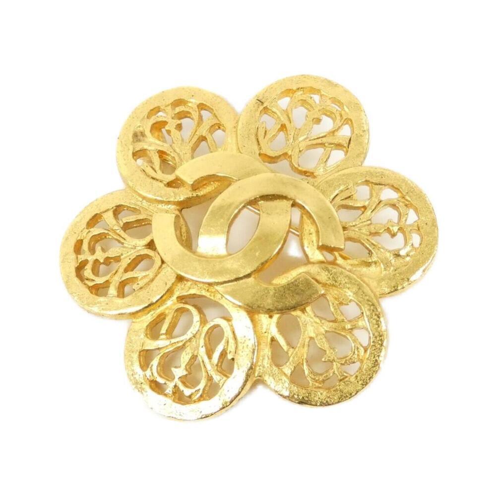 CHANEL Gold Brooch